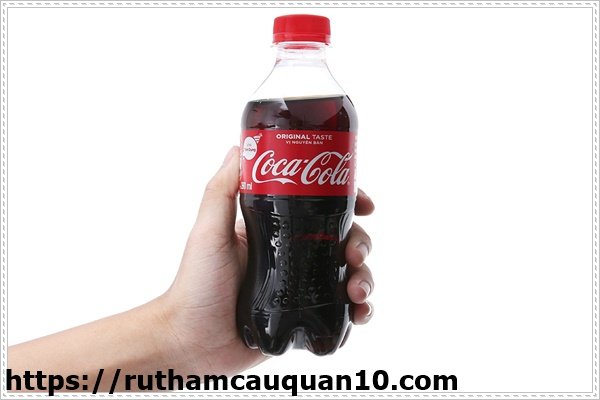 th&ocirc;ng tắc bồn rửa ch&eacute;n b&aacute;t tại nh&agrave; với c&aacute;c loại dung dịch l&agrave; coca