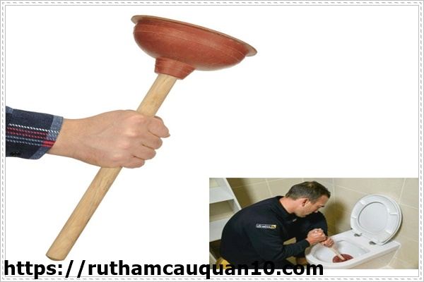 C&oacute; thể mua dụng cụ th&ocirc;ng cống pittong ở đ&acirc;u