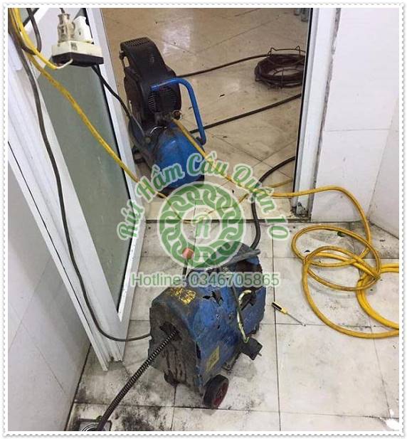 Kiểm tra xử l&yacute; chất thải khi d&ugrave;ng vi sinh