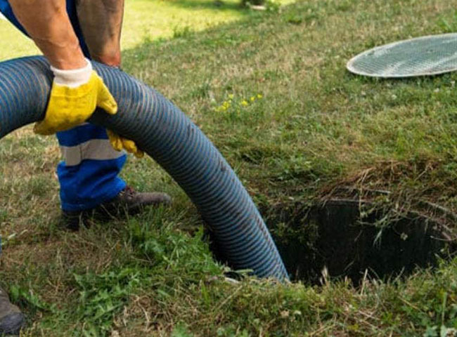 Dịch vụ r&uacute;t cầu quận 10 hoạt động nhiều địa điểm