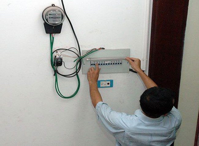 Thợ sửa điện nước quận 10 v&agrave; những lưu &yacute;